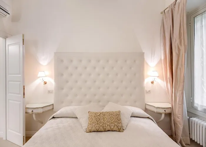 Elegant Flat Spanish Steps